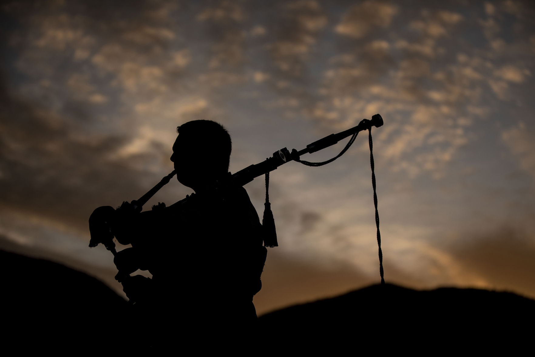 050820-news-bagpipes 01.jpg